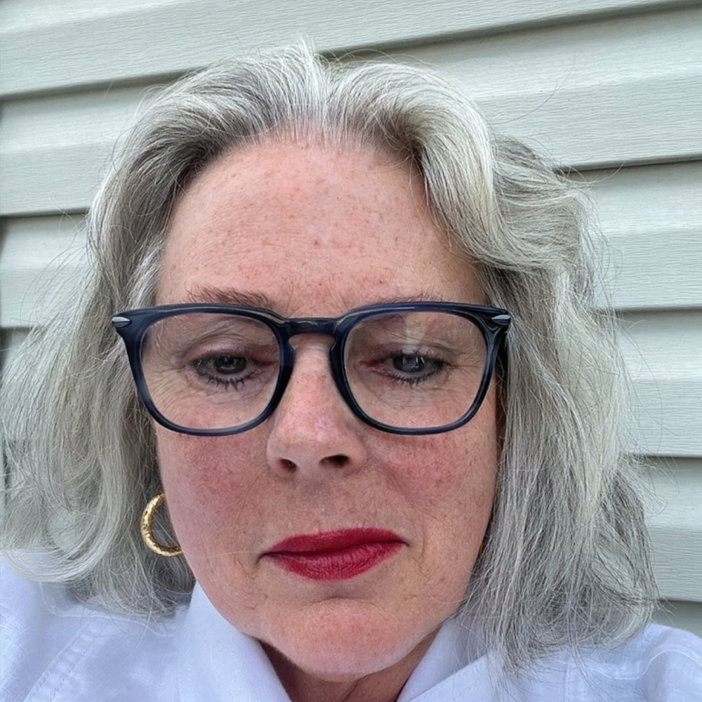 Meet your Posher, Janice D